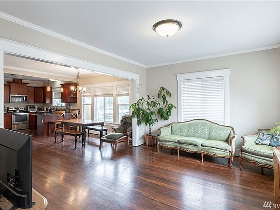 5th image of 6110 Yakima Ave