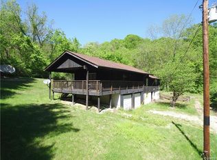 13398 Bull Holw, Fieldon, IL 62031