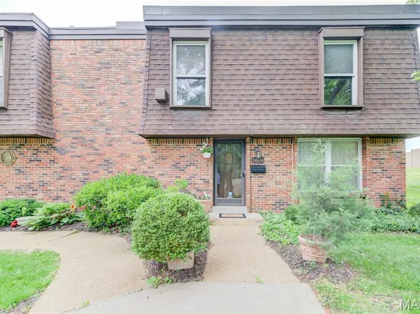 13556 Coliseum Dr, Chesterfield, MO 63017