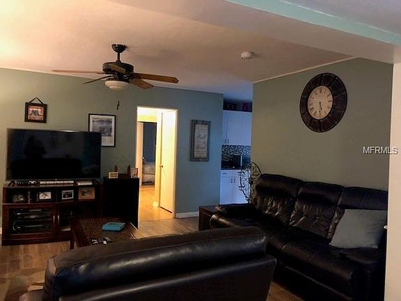 5th image of 206 Verbena Dr
