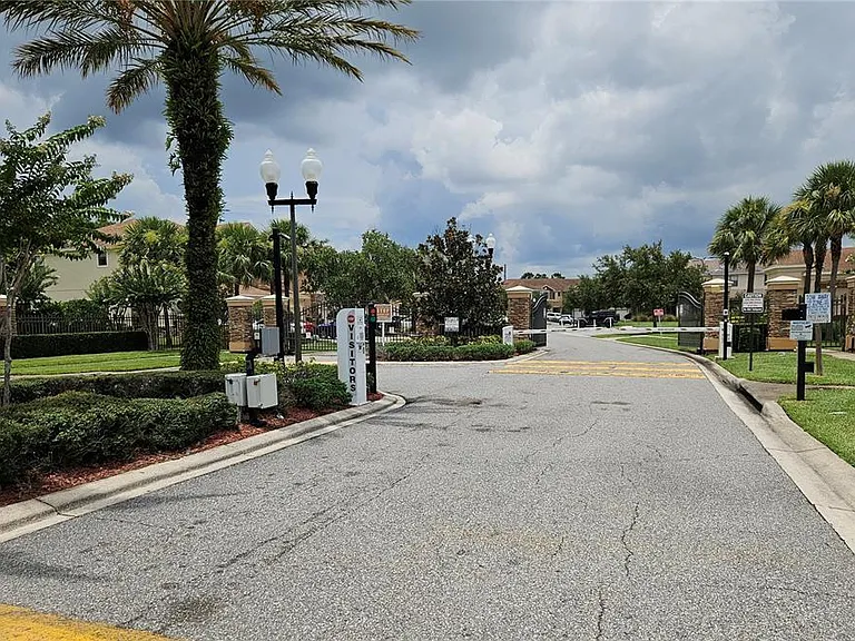 1899 Portofino Meadows Blvd — Photo 42
