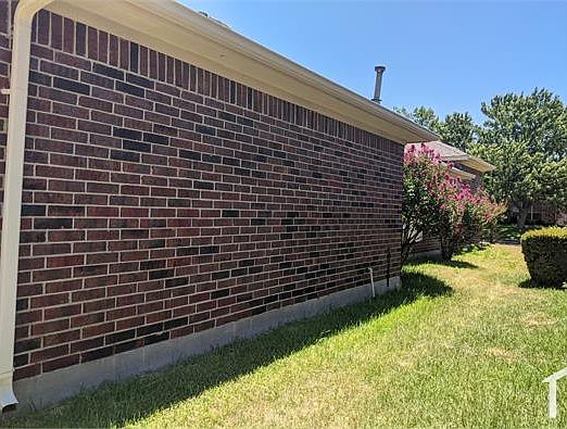 5th image of 1013 Buckeye Dr