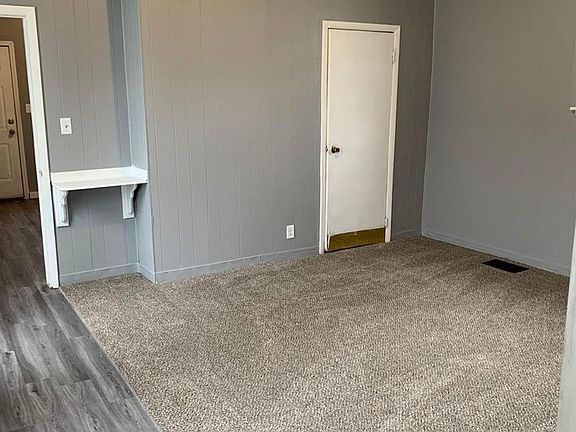 4th image of 1311 Harriet St