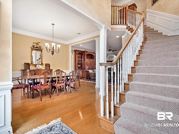 2nd image of 4705 Winchester Ct