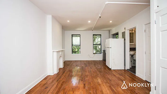 Rented by Nooklyn NYC LLC | media 24