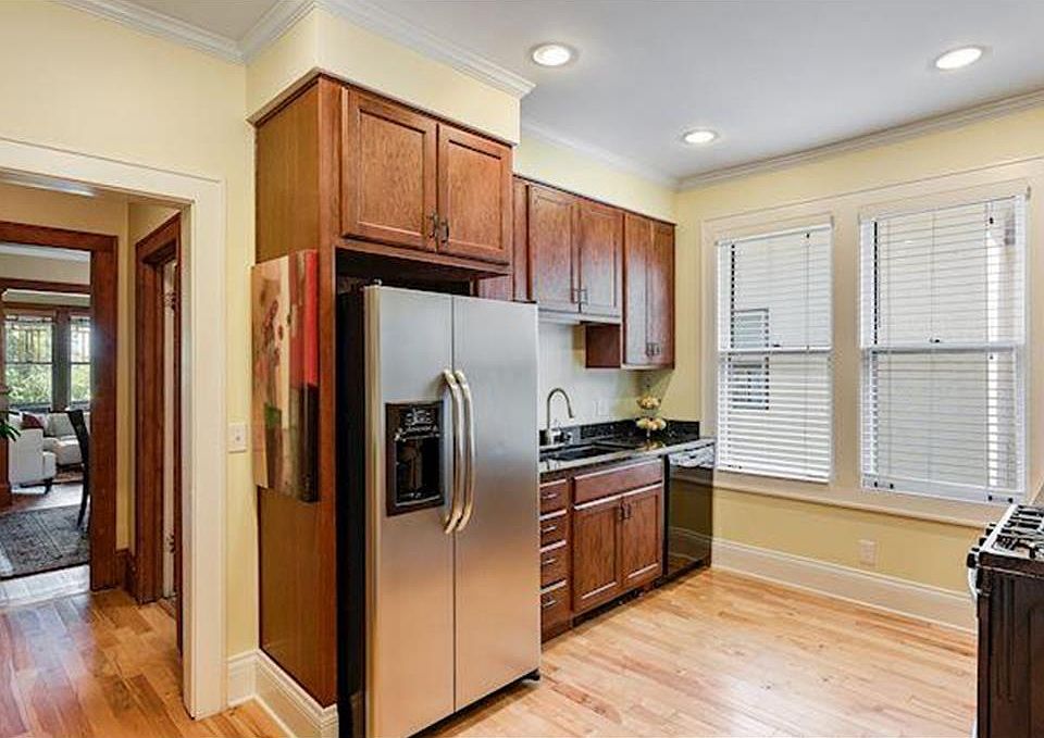 1st image of 402 Marshall Ave #1