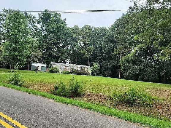 3rd image of 131 Maddox Rd