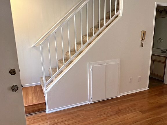 4th image of 1244 Stanley Ave #4