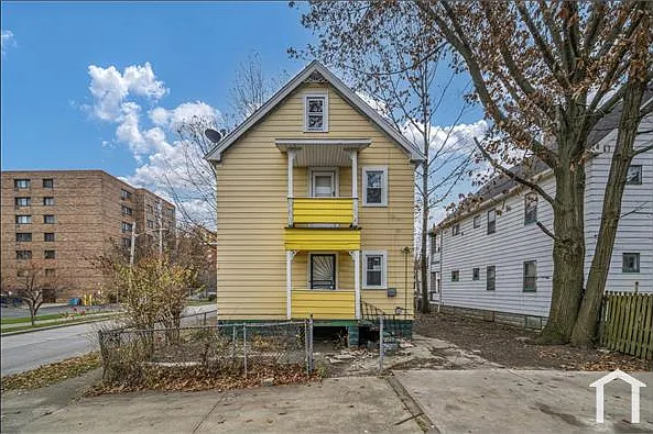 2764 E 124th St #LOWER — Photo 25
