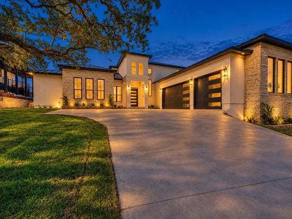 322 Spider Valley Dr, Horseshoe Bay, TX 78657