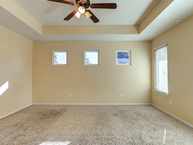 4802 Amherst St — Photo 26