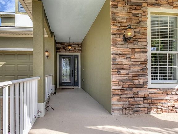 5th image of 33555 Terragona Dr