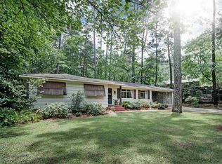 4122 Woodvale St, Jackson, MS 39211