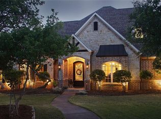 323 Silver Canyon Dr, Fort Worth, TX 76108