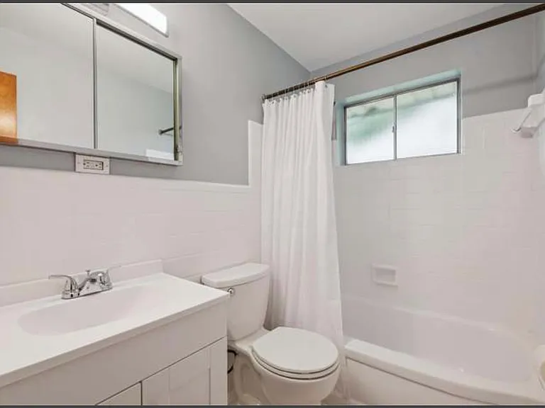 601 Santen Dr — Photo 7