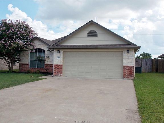 2nd image of 2906 Horseback Ct
