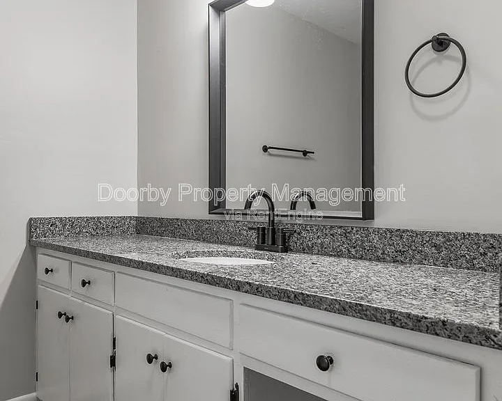 1945 Barrett Dr — Photo 18
