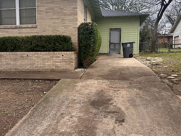 4th image of 5611 Maryland Ave