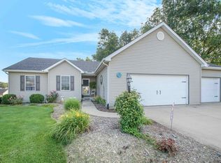 52768 Red Fox Trl, South Bend, IN
