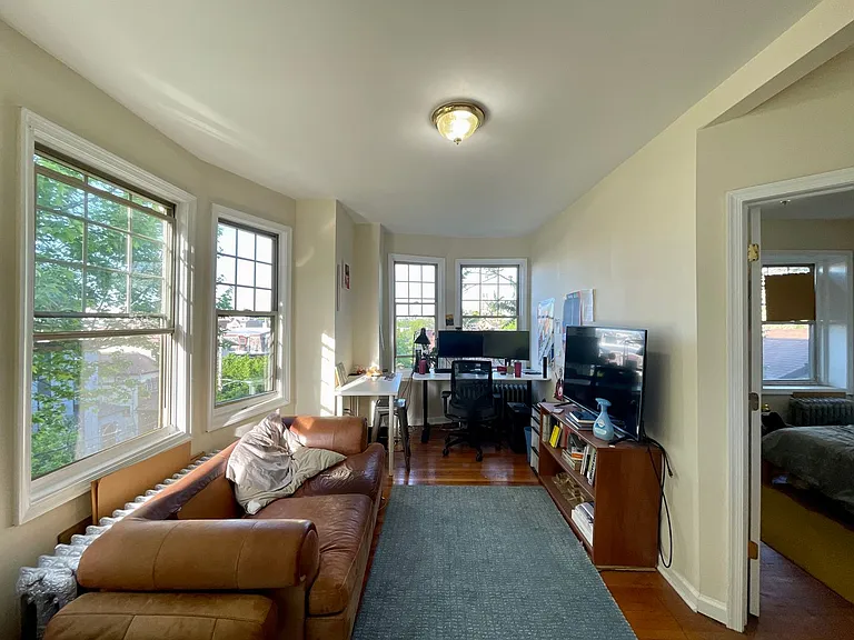 3312 Hamilton — Photo 14