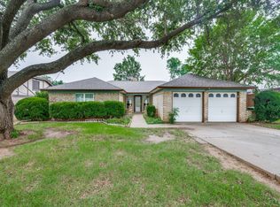 6536 Victoria Ave, Fort Worth, TX 76180