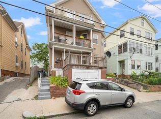 41 Ayrault St, Providence, RI 02908