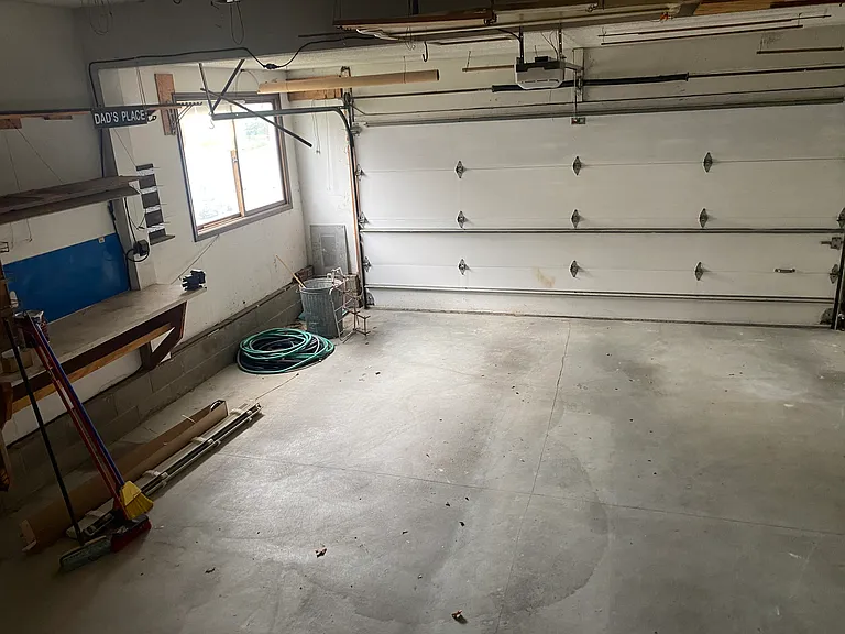 814 Gayle St — Photo 15