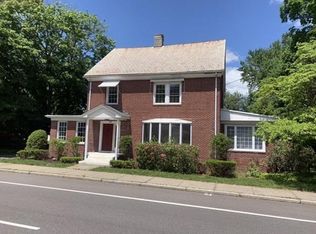 25 Cherry St, Holyoke, MA 01040