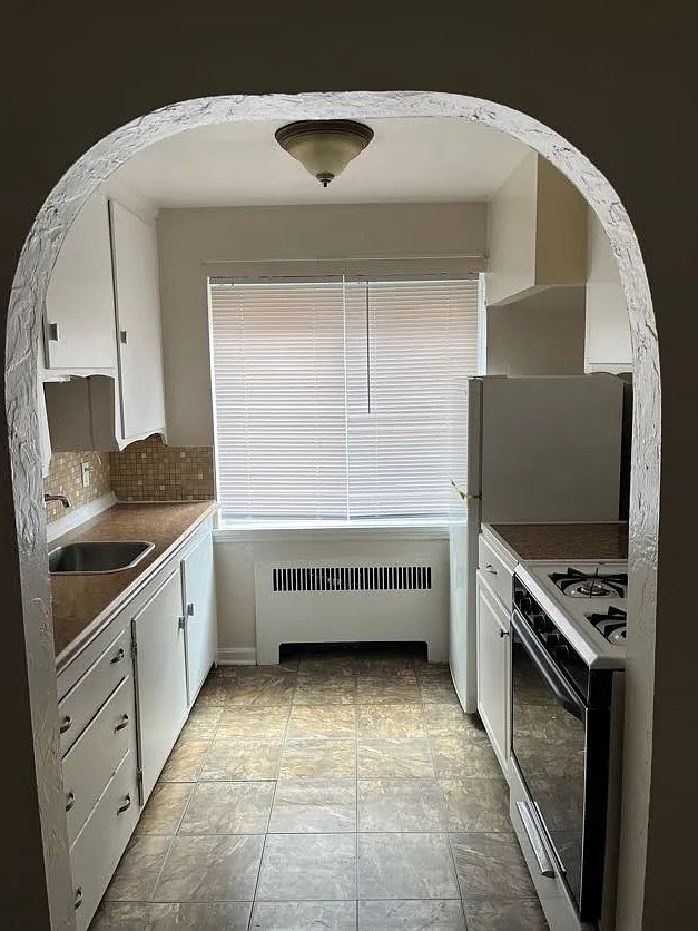 17846 Northwood Ave — Photo 1