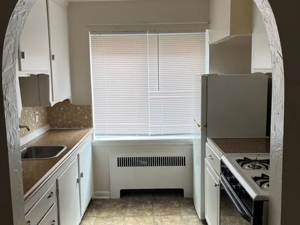 17846 Northwood Ave, 17846 Northwood Ave APT 12, Lakewood, OH 44107