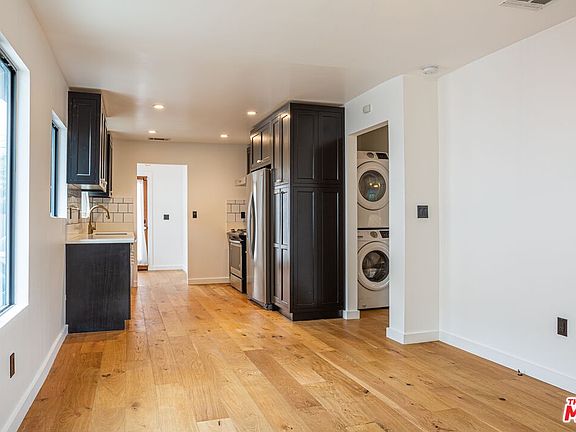 3rd image of 2241 Harwood St