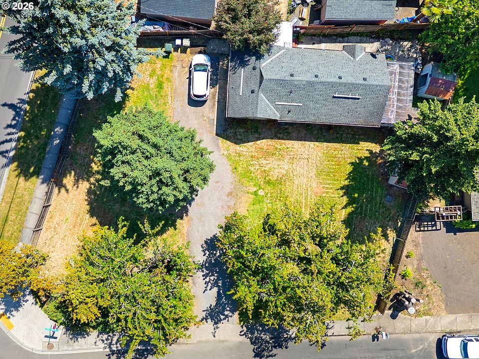 1st image of 4240 SW 197th Ave