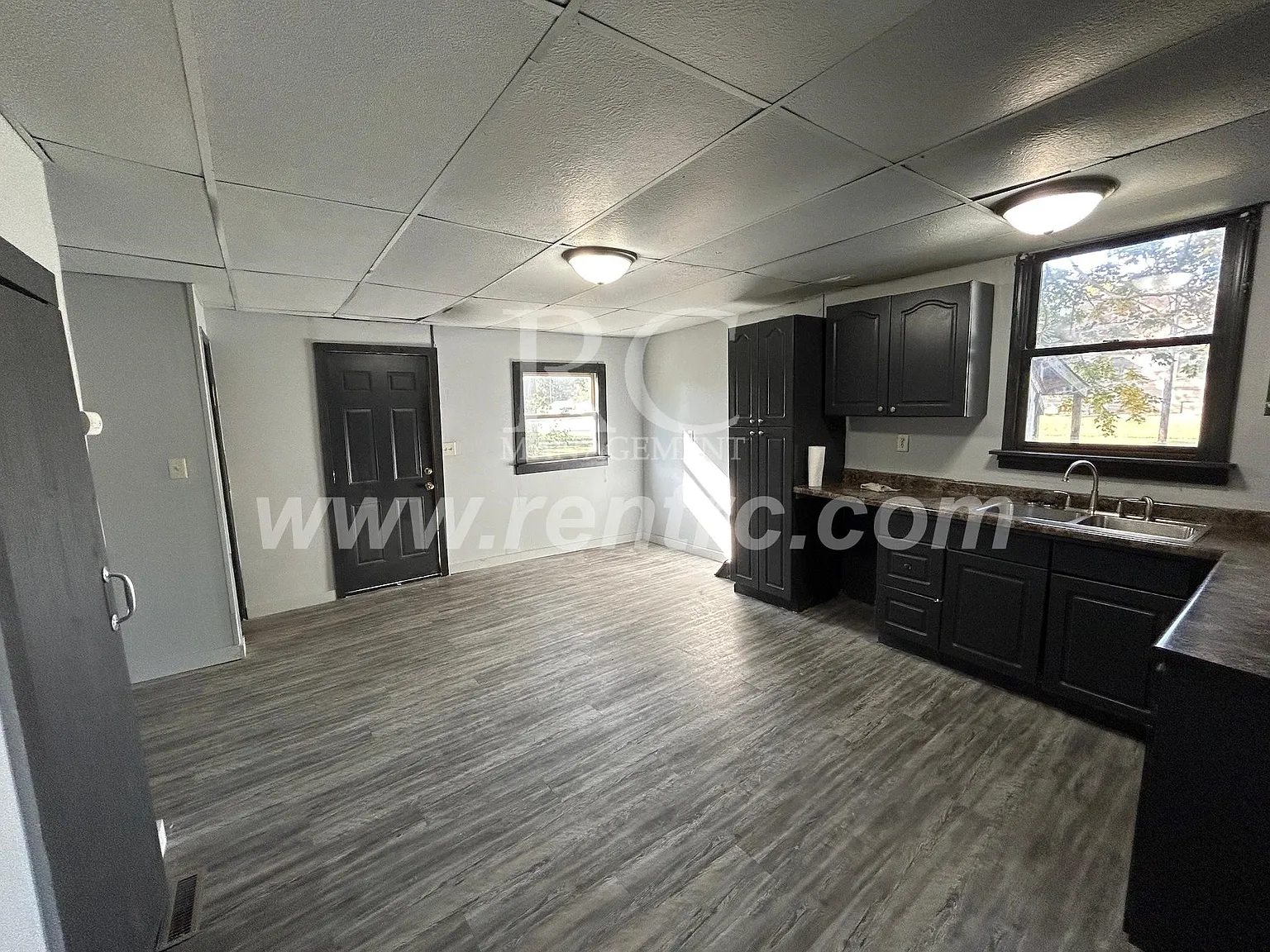 3 bed, $800 — Photo 3
