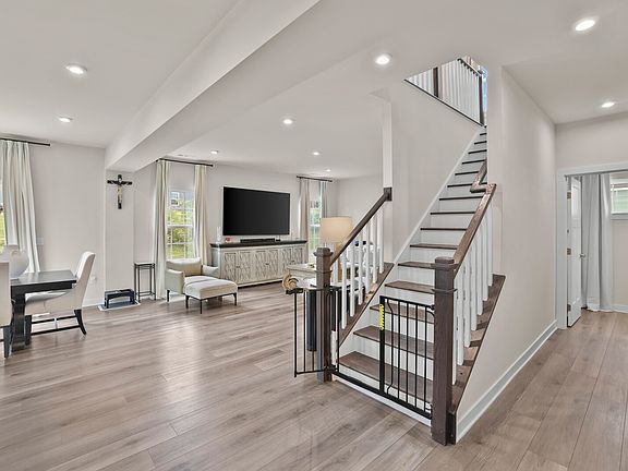 2nd image of 940 Green Valley