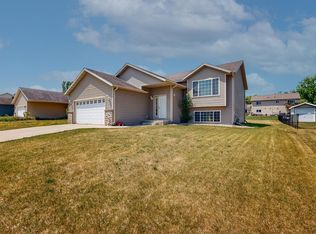 3831 Kenosha Dr NW, Rochester, MN 55901