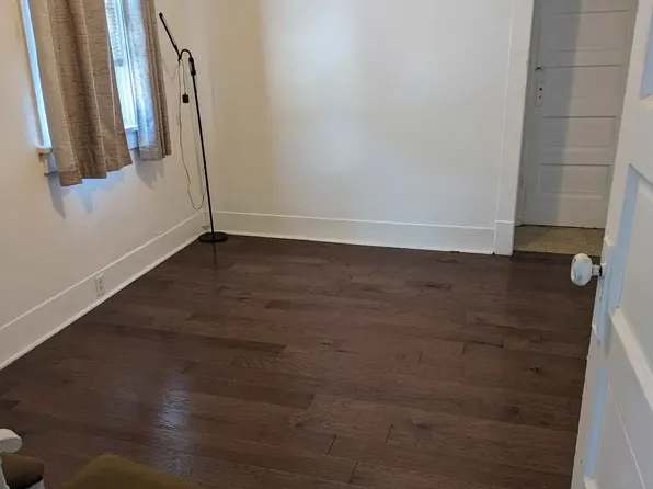 276 15th St APT 4, Ambridge, PA 15003