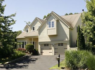 4 New Canaan Way, Norwalk, CT 06850