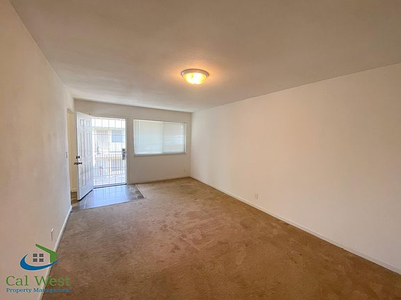 5th image of 199 Hollis Ave