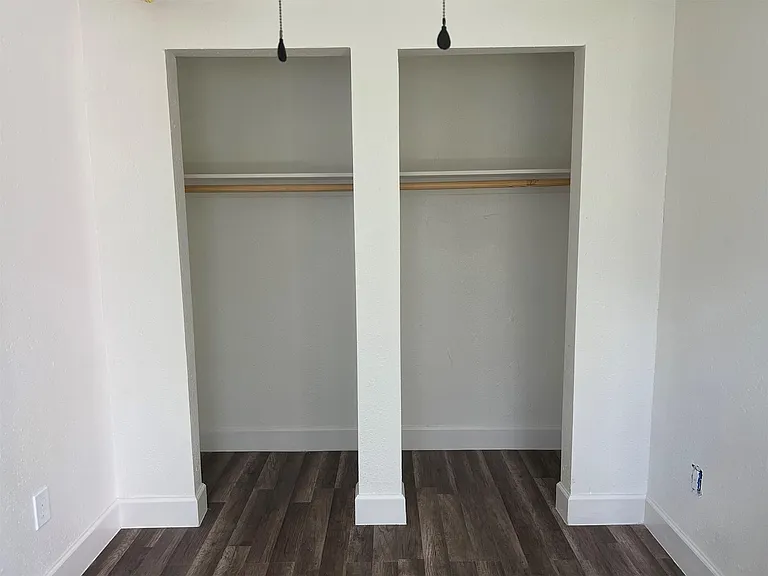 201 Eastwood St #2-unit 2 — Photo 11