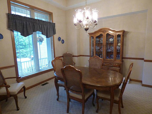 5th image of 103 Kenwood Dr