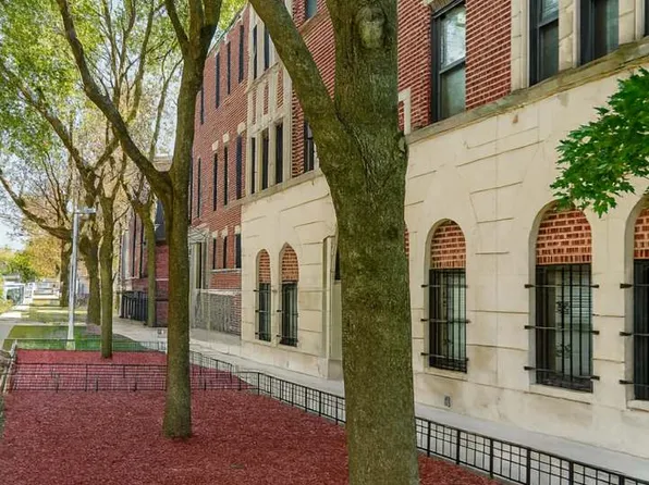 6324 S Kimbark Ave APT 405, Chicago, IL 60637