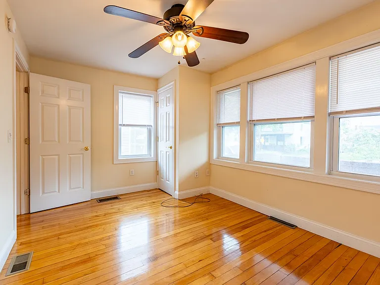 40 Blodgett St — Photo 13