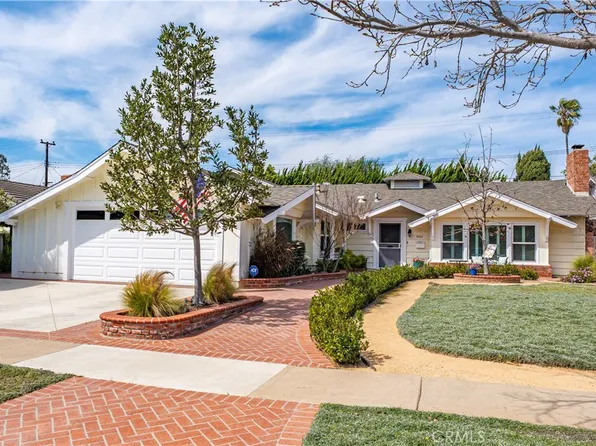 3011 Bostonian Dr, Los Alamitos, CA 90720