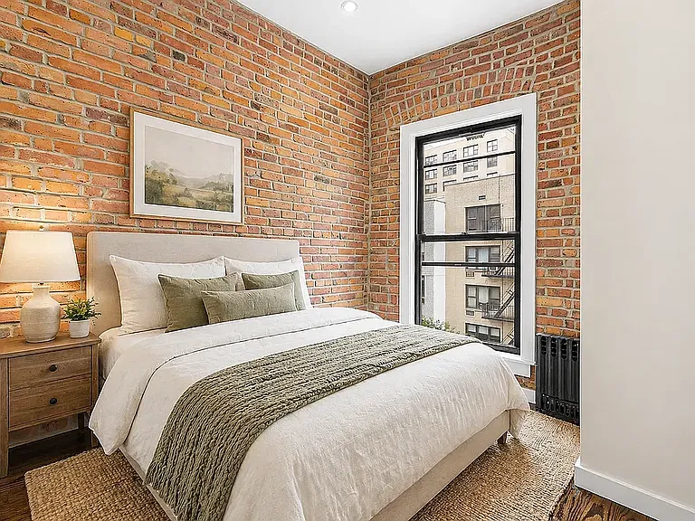 176 Stanton St #1R — Photo 7