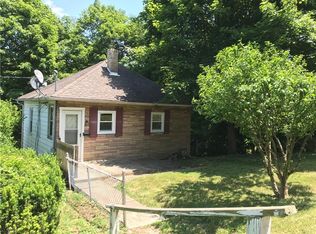 941 Clemens, Clemens, PA 15690