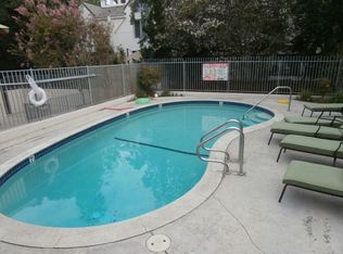 5055 Coldwater Canyon Ave APT 213, Sherman Oaks, CA 91423