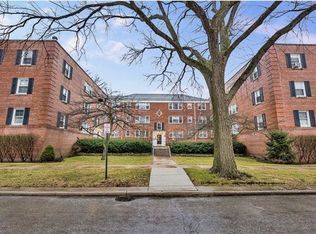 2608 Bennett Ave #2, Evanston, IL 60201