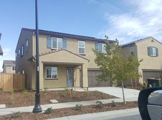 6016 Emerald Park Ln, Roseville, CA 95747