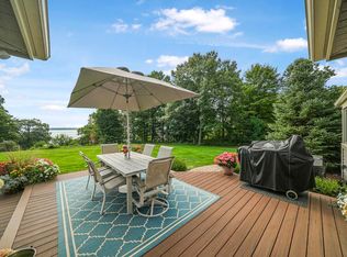 9546 Eastridge Dr, Traverse City, MI 49686