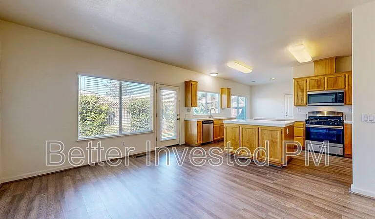 329 Hansbery Way — Photo 18